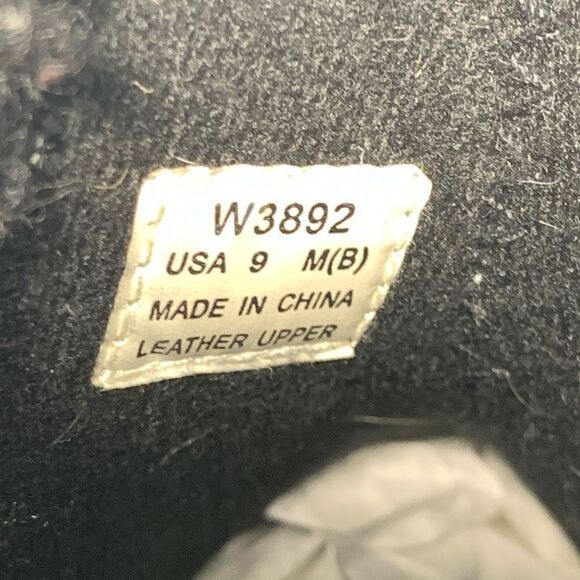 Propet Women's Fairbanks Suede Water Resistant Winter Rain Shearling Boot Size 9 - Picture 9 of 9